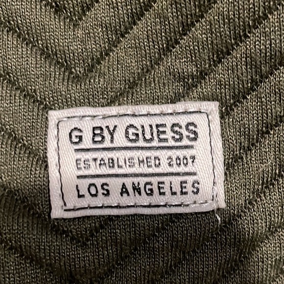 Guess Hoodie - Picture 9 of 9